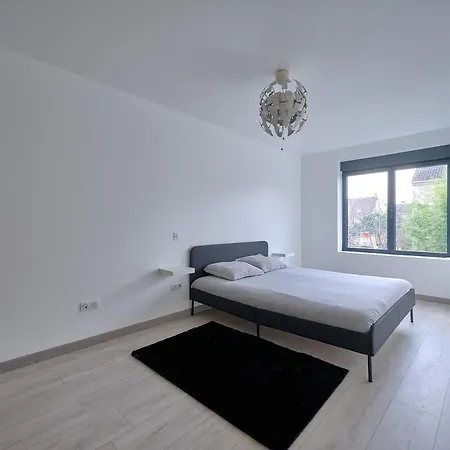 Paris Premium Family House *