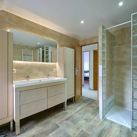 Paris Premium Family House * Villabe